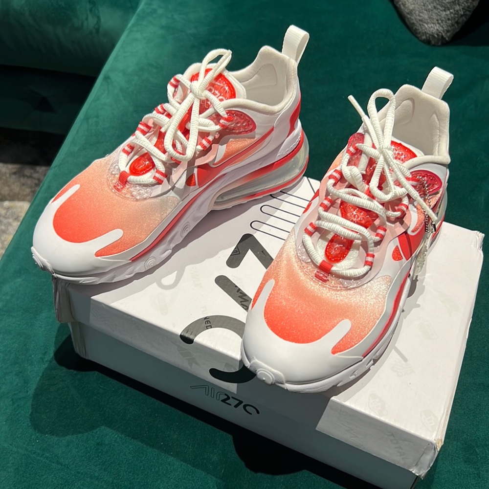 NIKE AIR MAX 270 REACT sneakers